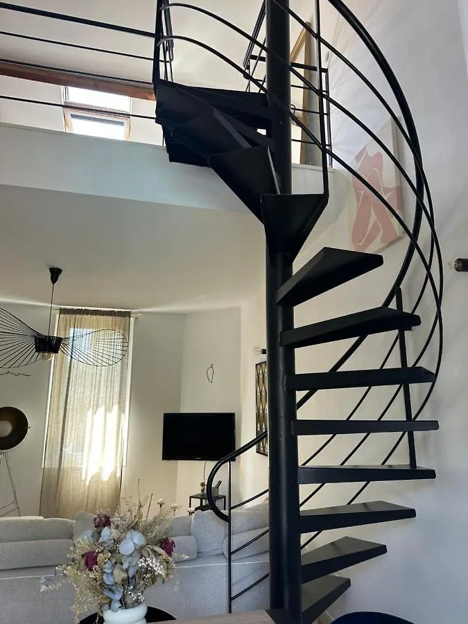 Villa Les Roses Марсель 0*,  Франция